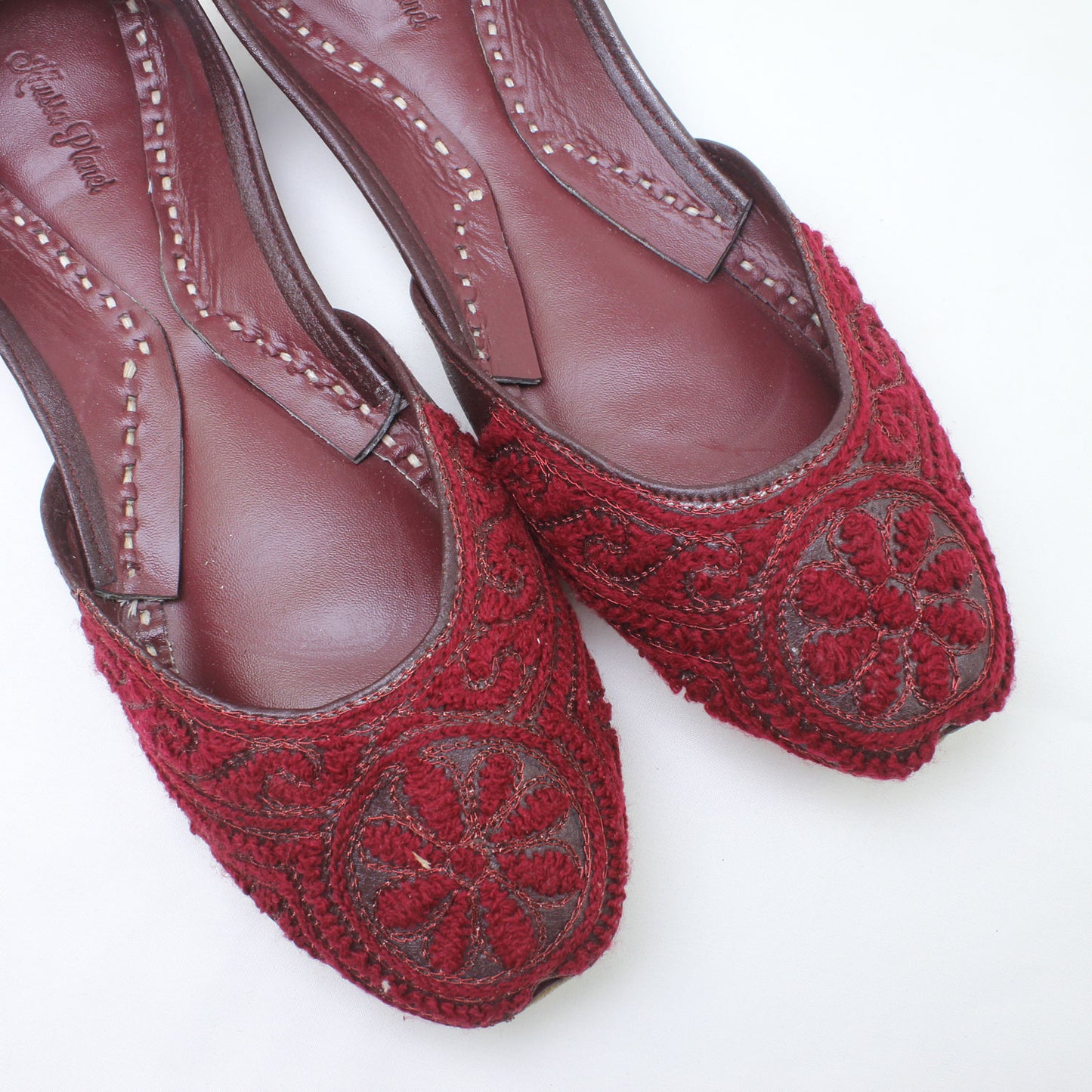 Maroon Resham