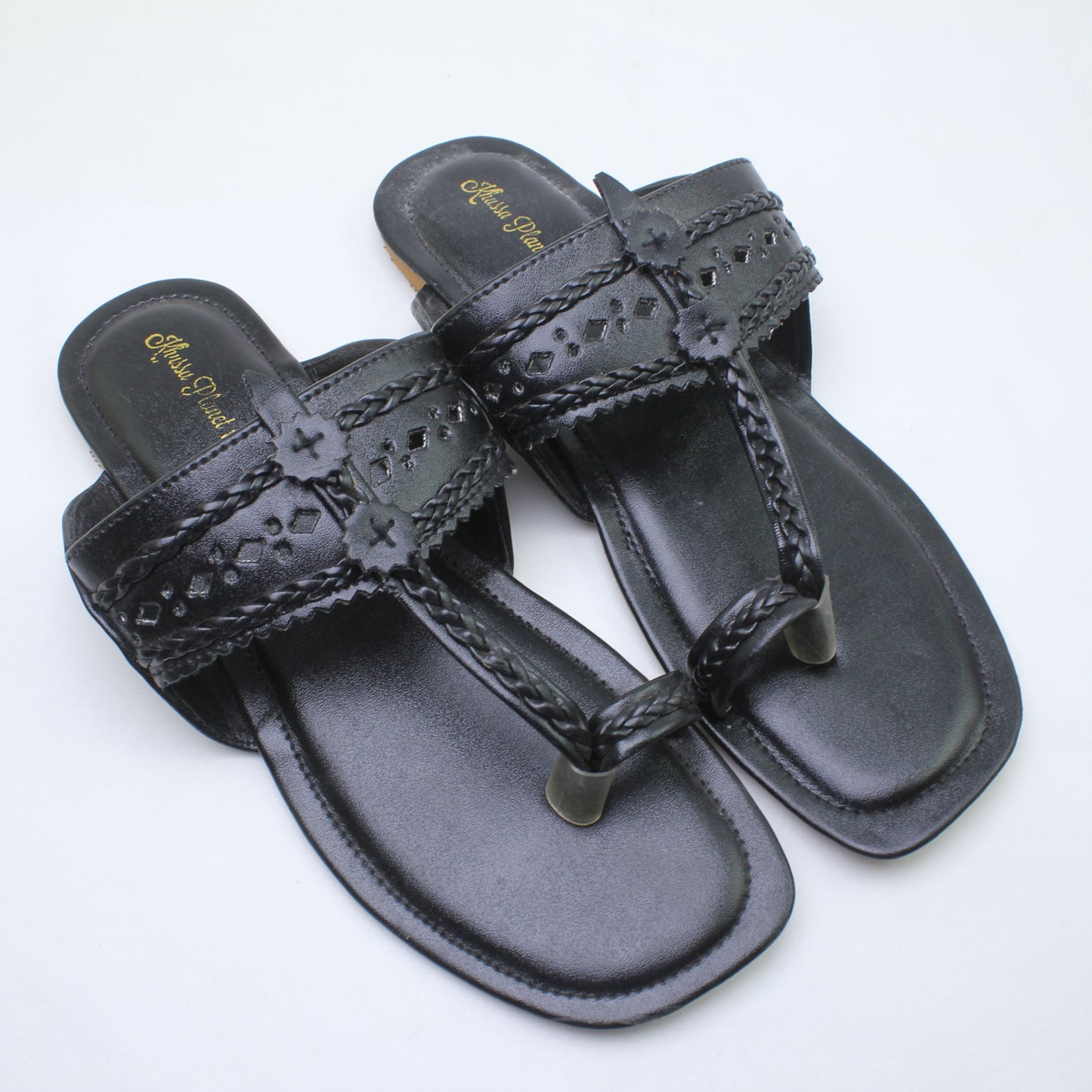 Black Indian kohlapori