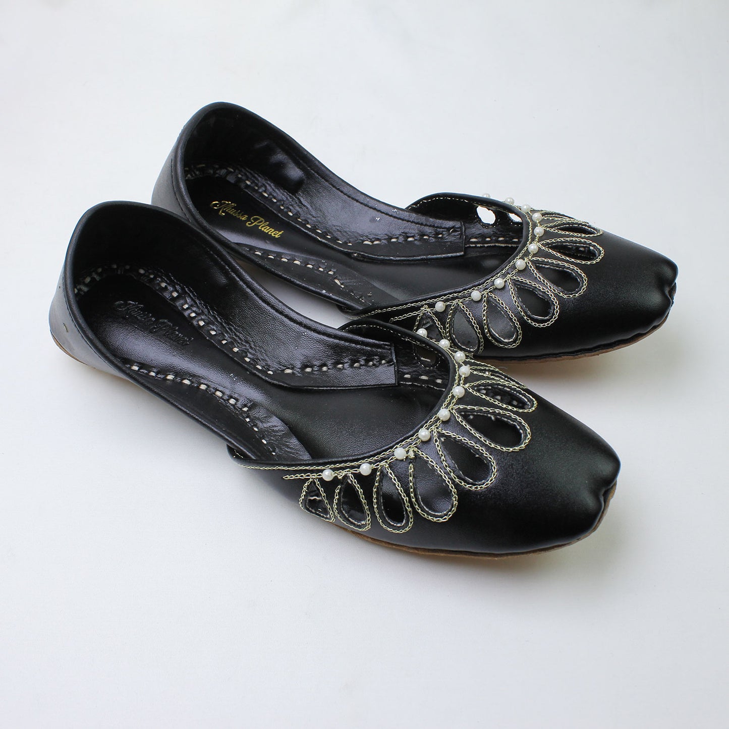 Plain Black Khussa