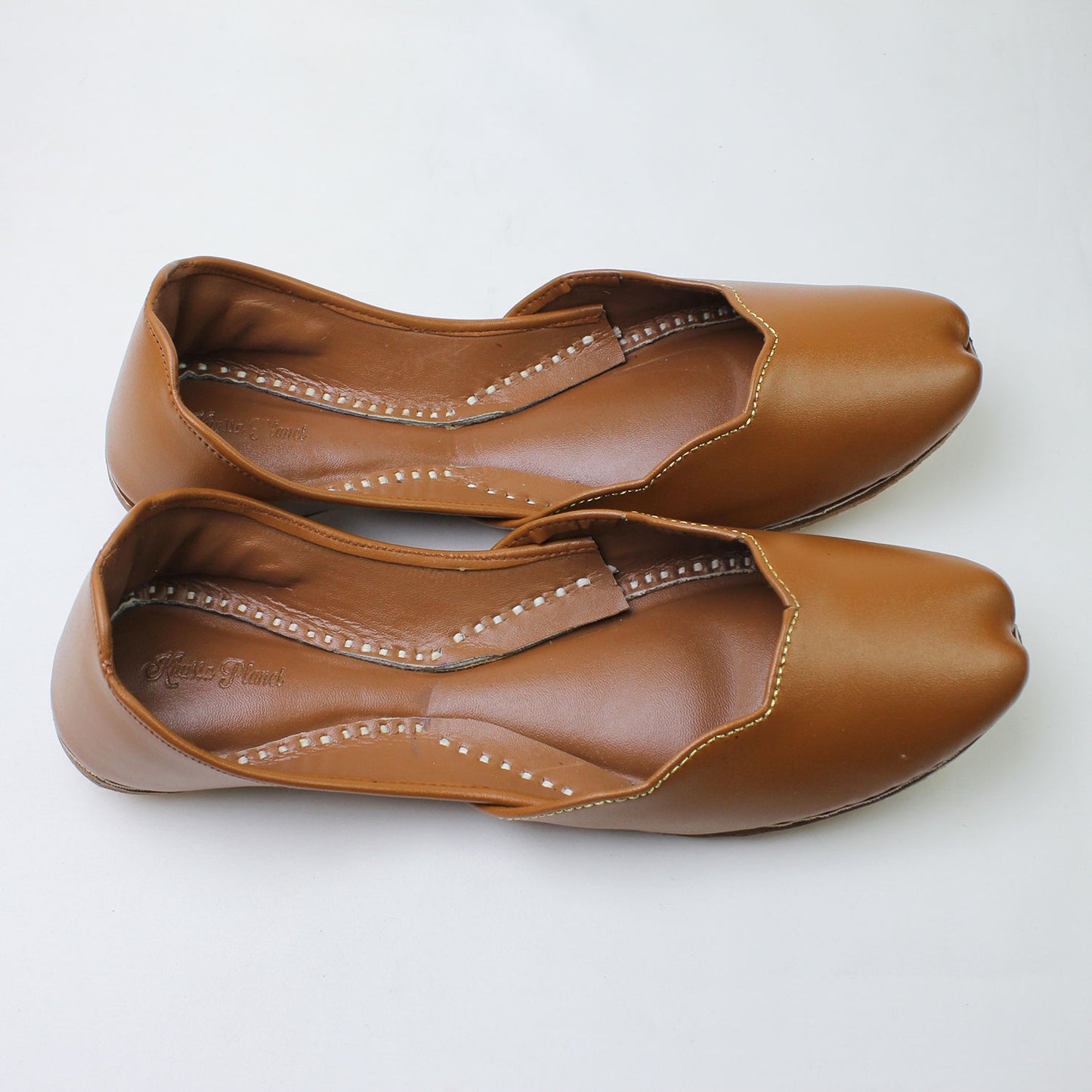 Plain Star Brown