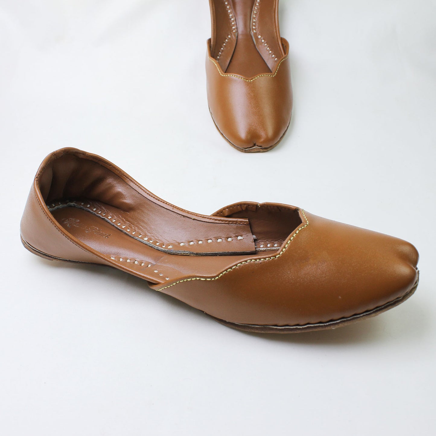 Plain Star Brown