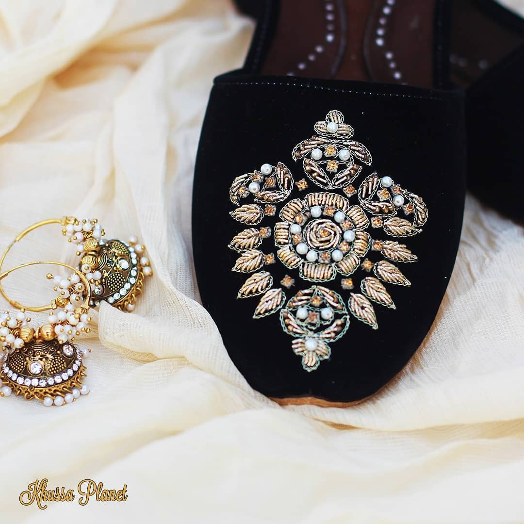 Handcrafted Nawabi Khussa