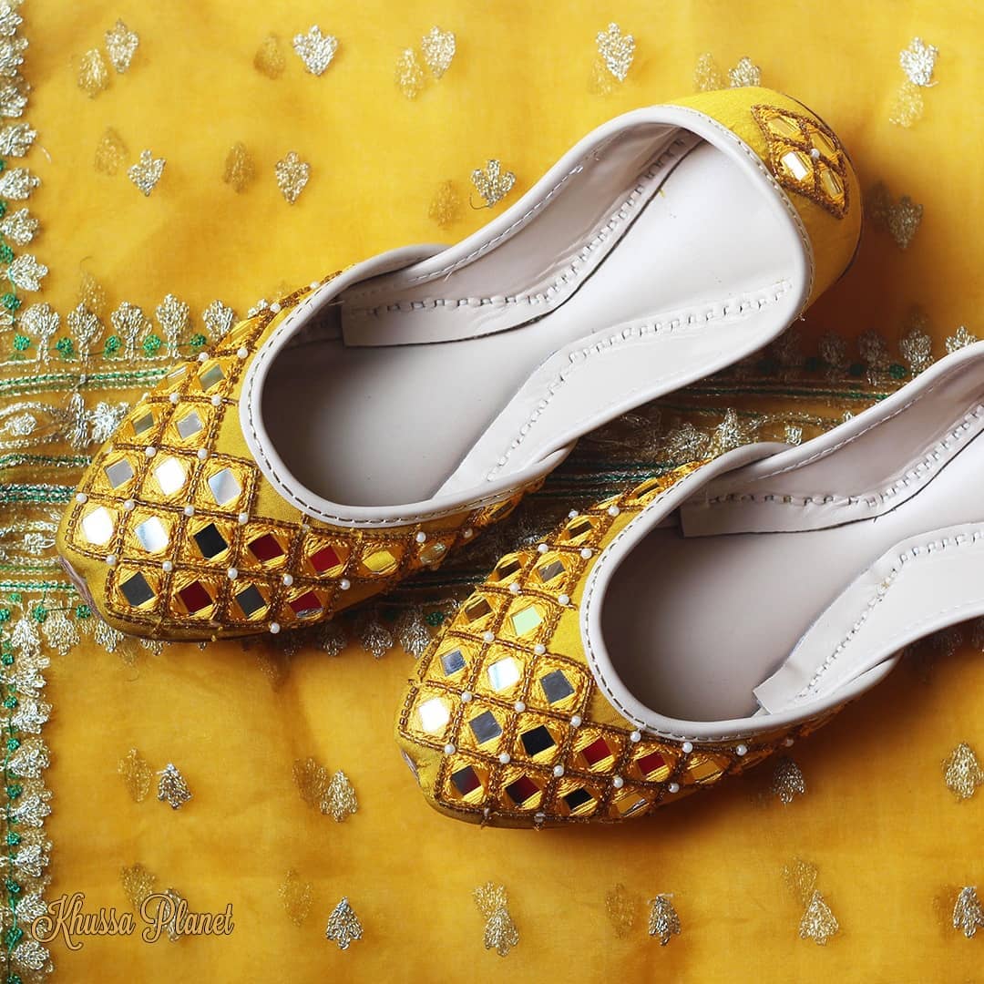 Vibrant Yellow Work Khussa