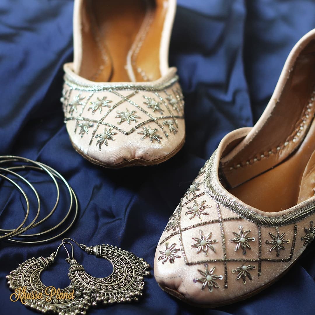 Luxury dabka work khussa