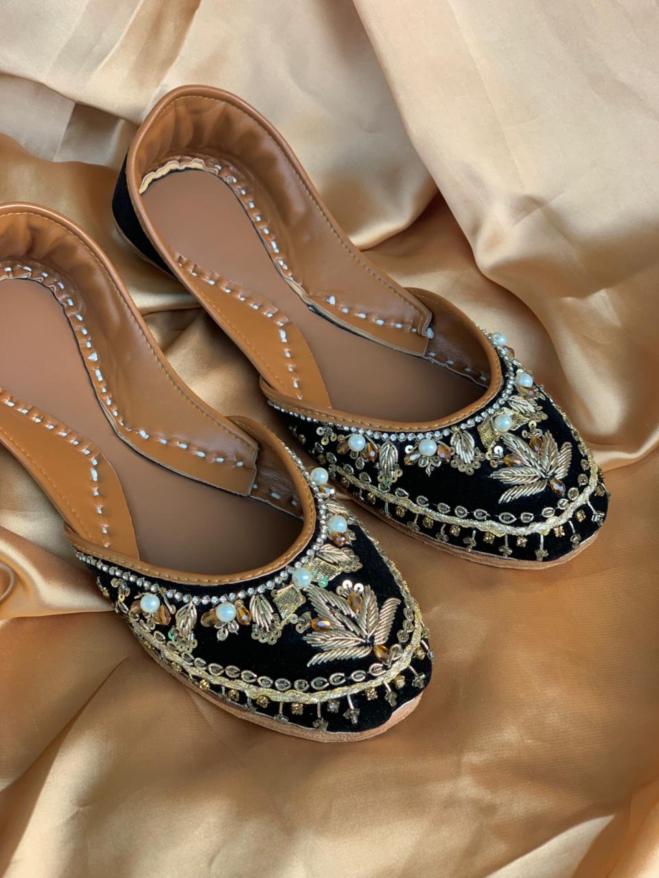 Black Velvet Hand-Embroidered Khussa – Pearl & Golden Zari Detailing