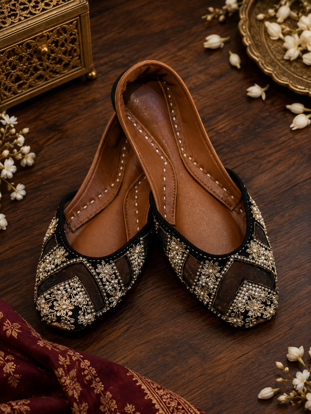 Meher – Premium Leather Embellished Khussa