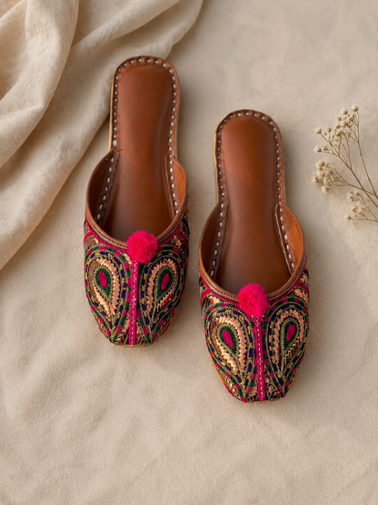 Introducing Khussa Planet Rangrez – Handcrafted Back-Open Leather Khussa