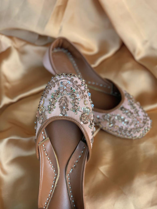 Elegant Hand-Embroidered Blush Pink Khussa – Mirror & Sequin Work