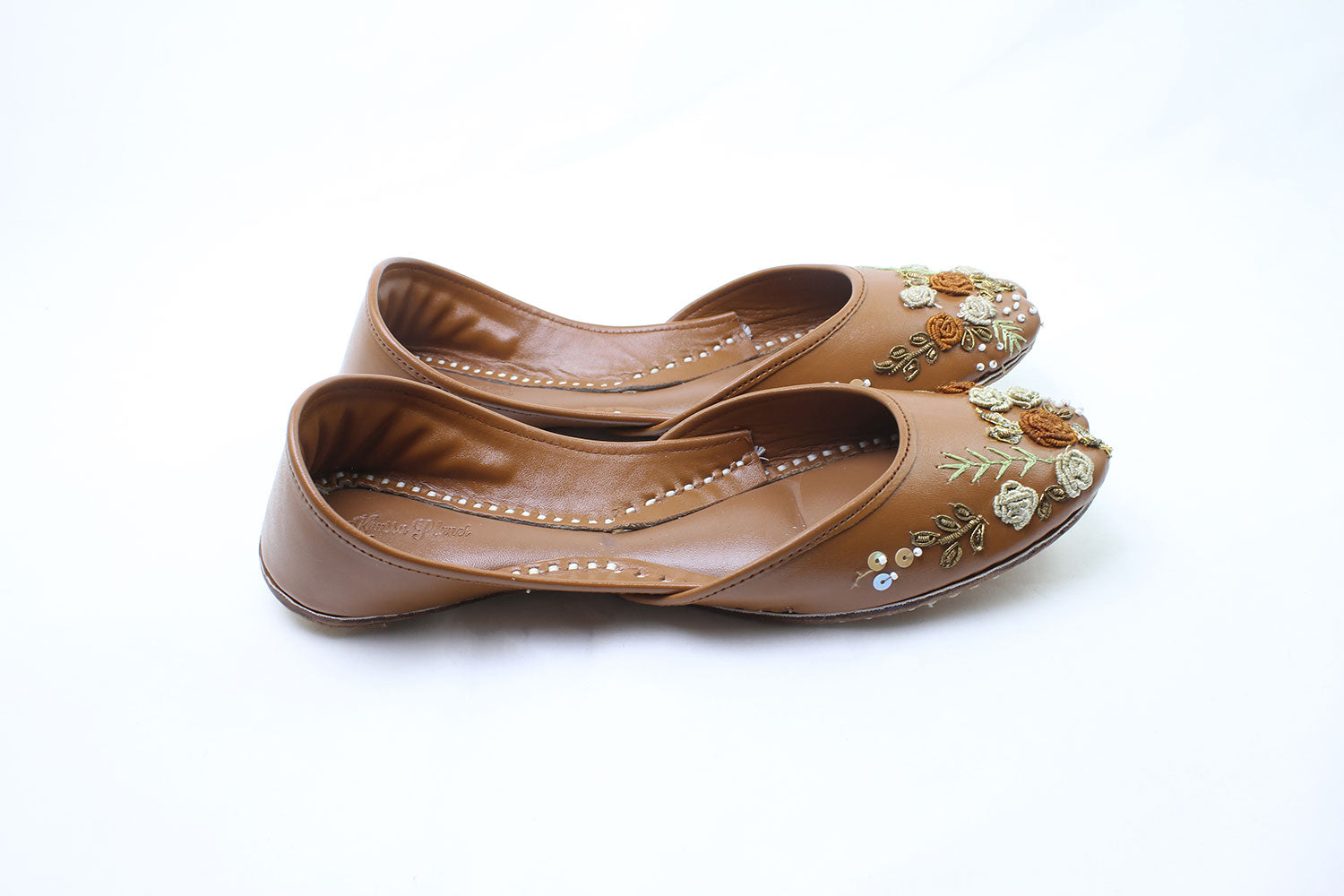 khussa Planet Tan Spring Flower
