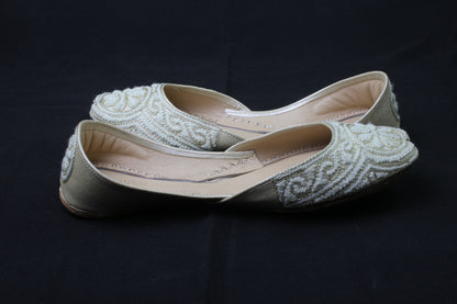 Cream Resham
