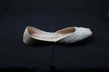 Cream Resham
