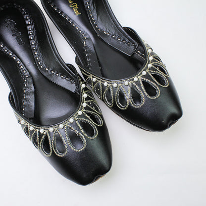 Plain Black Khussa
