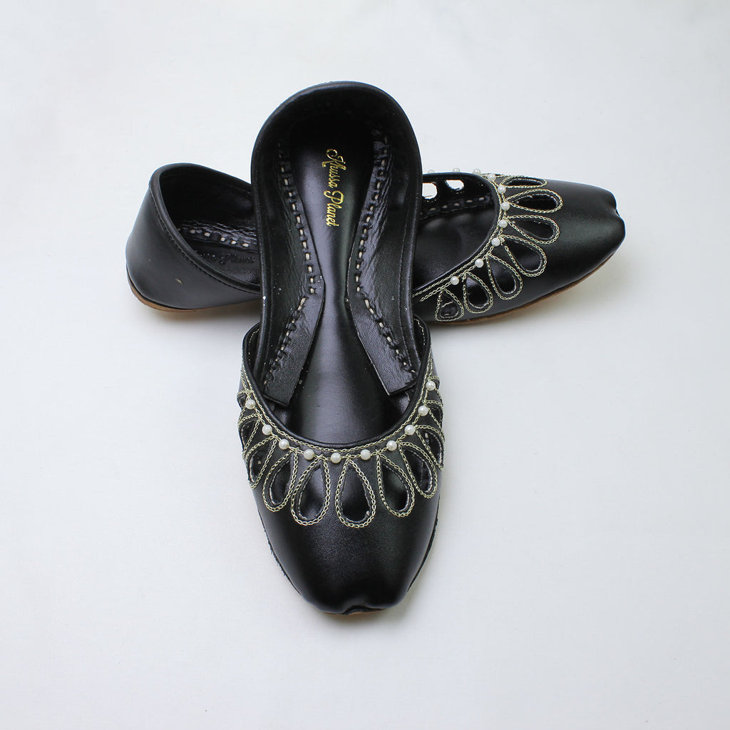 Plain Black Khussa