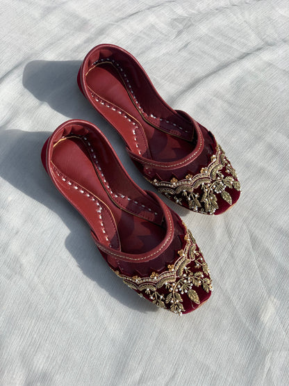 Khussa Planet Dabkaire (maroon red)