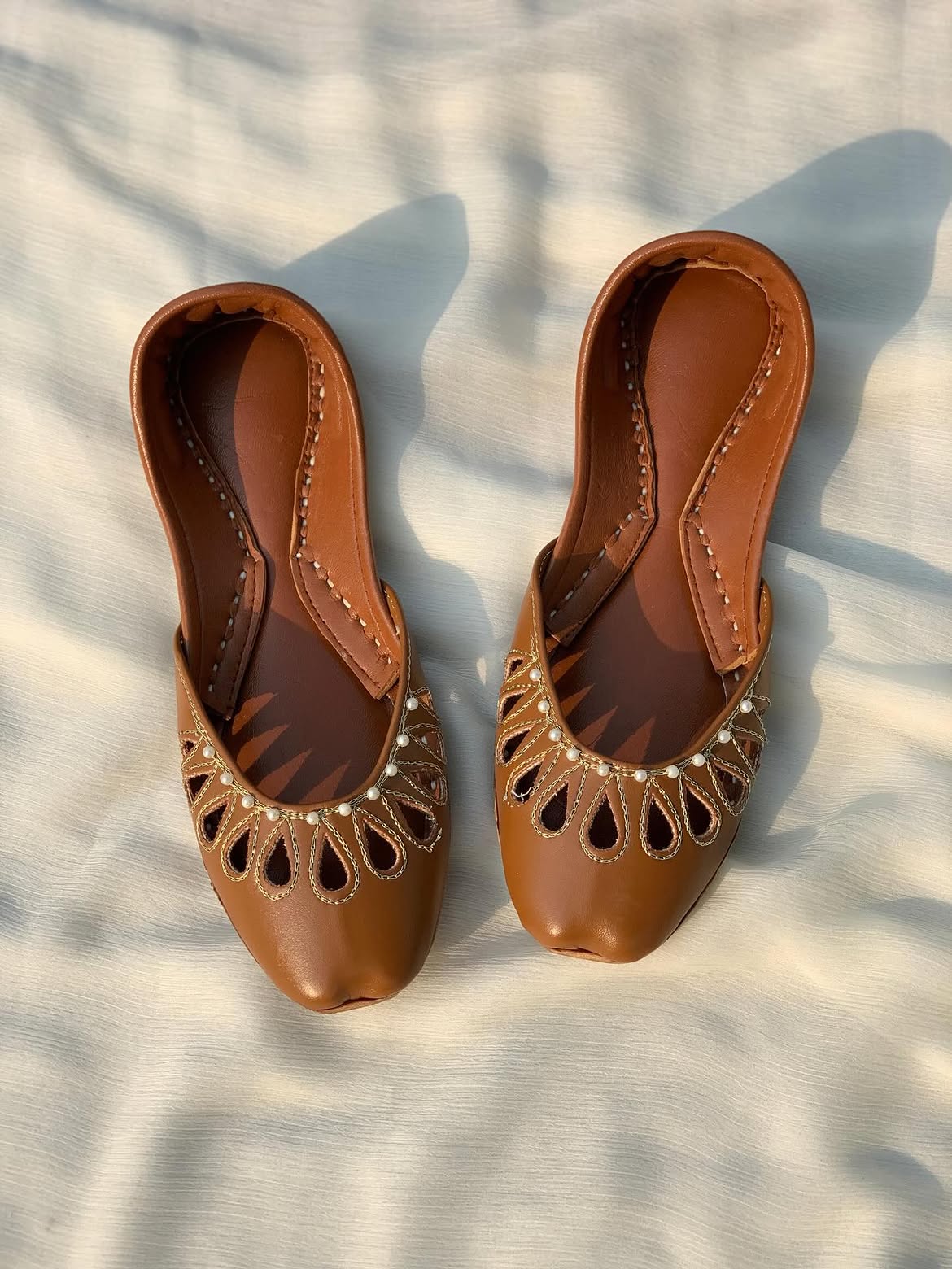 Badam Cutwork Khussa — Tan