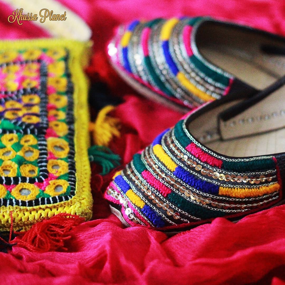 Handcrafted Embroidered Khussa