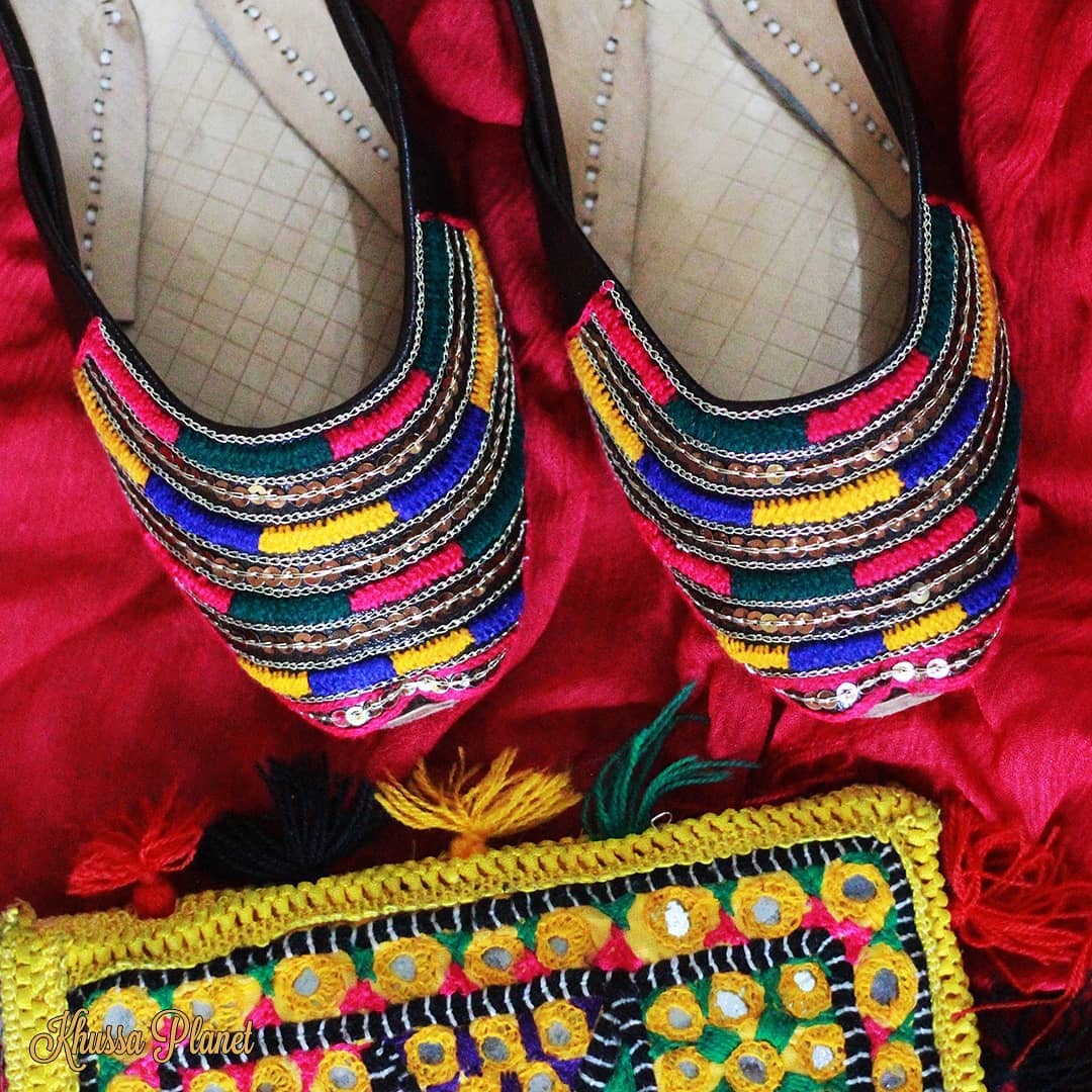 Handcrafted Embroidered Khussa