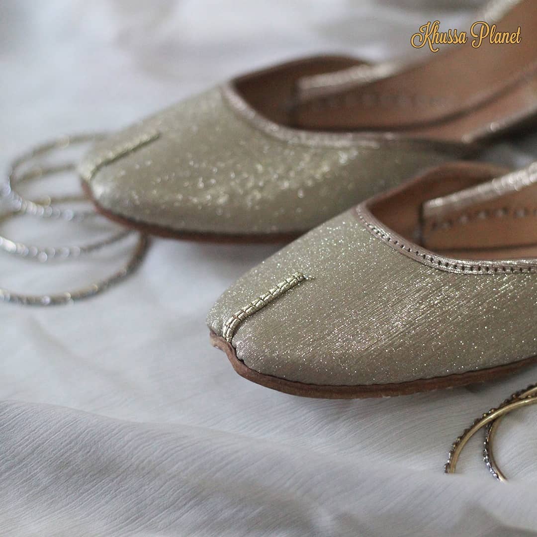 Ladies Casual Khussa