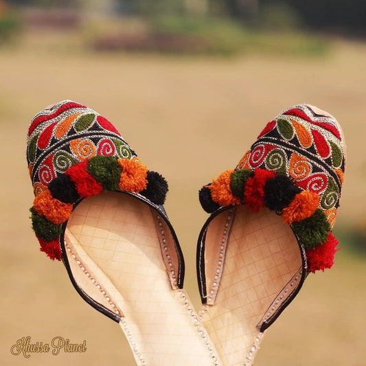 Pom Pom Embroidered Back-Open Khussa