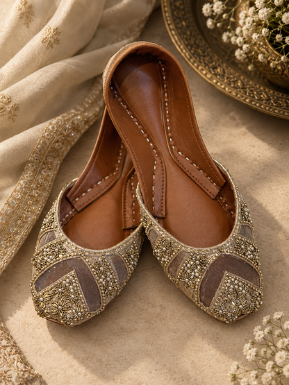 Meher – Premium Leather Embellished Khussa