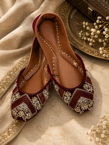 Meher – Premium Leather Embellished Khussa
