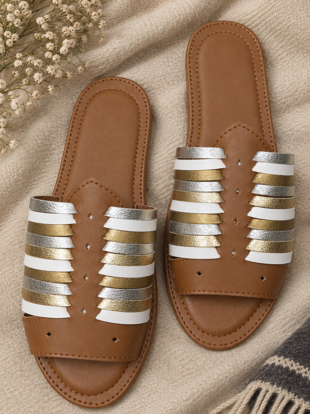 Breezerow Slides — Tan Multi-Color
