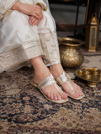 Niqaash Kolhapuri Chappal